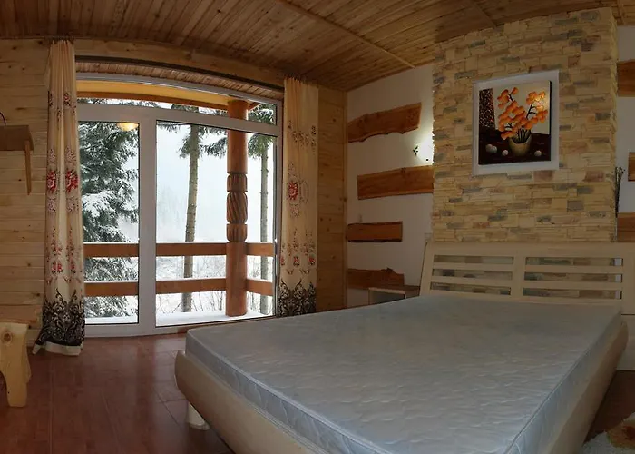 Hotel Pid Khomiakom